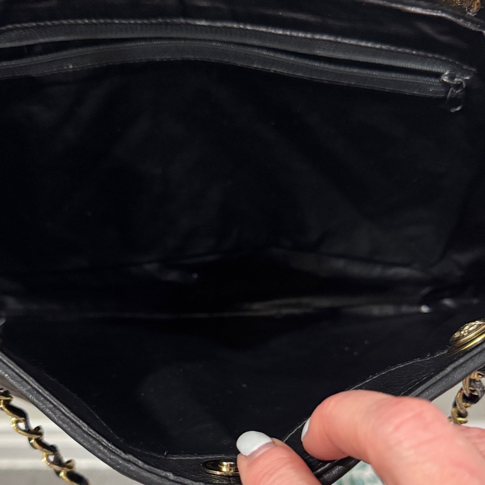 Vintage Moresco Quilted Black Leather Shoulder Bag with Chain & Leather Strap - Picture 5 of 15